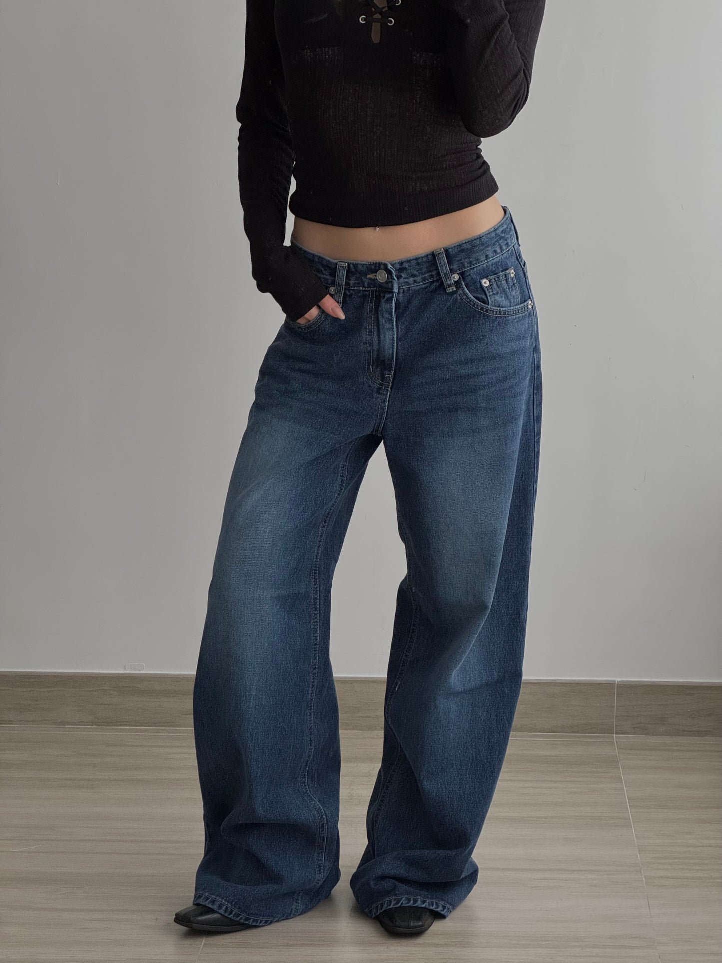 Dark Low Waist Jeans