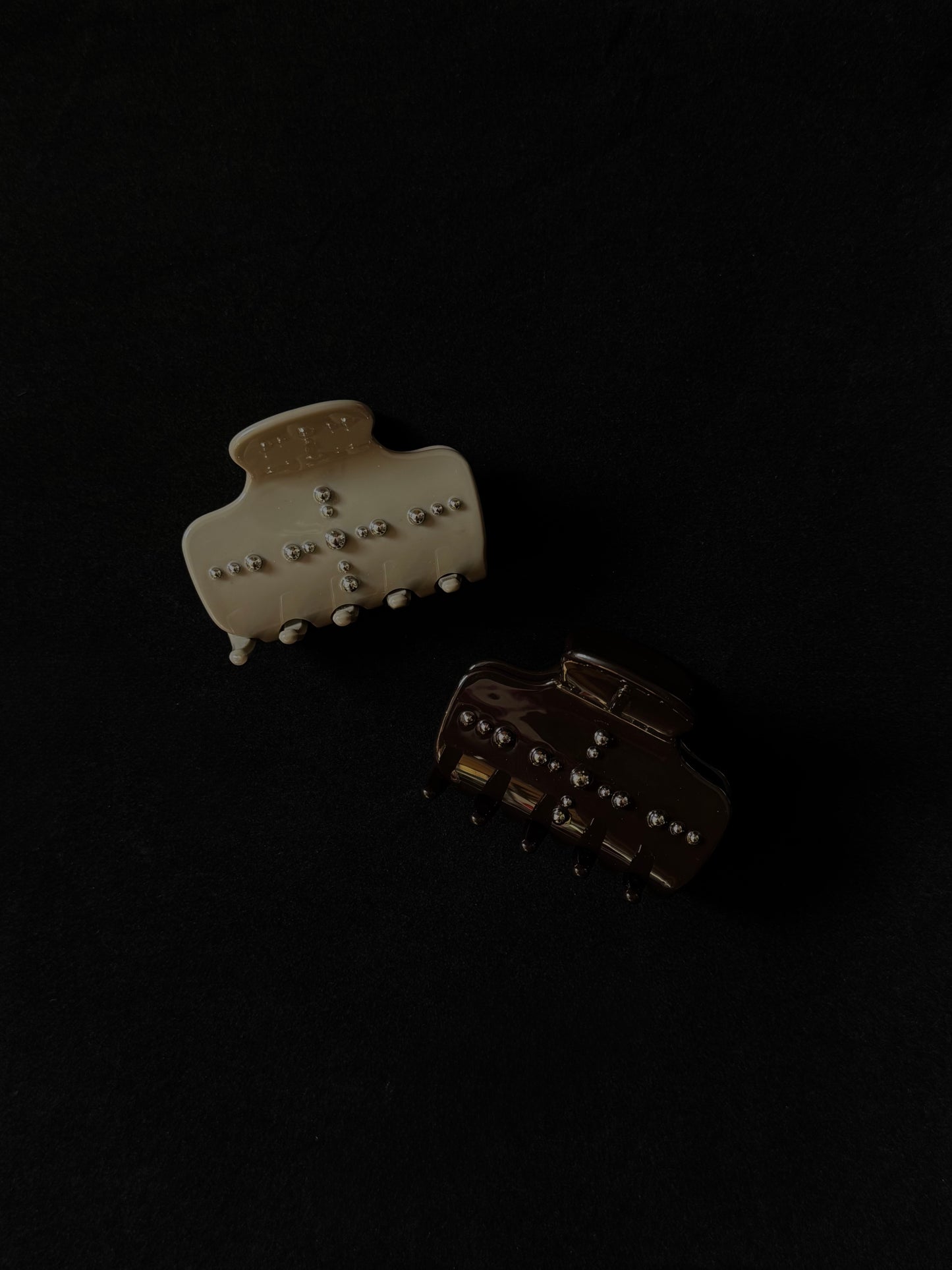Cross Clips
