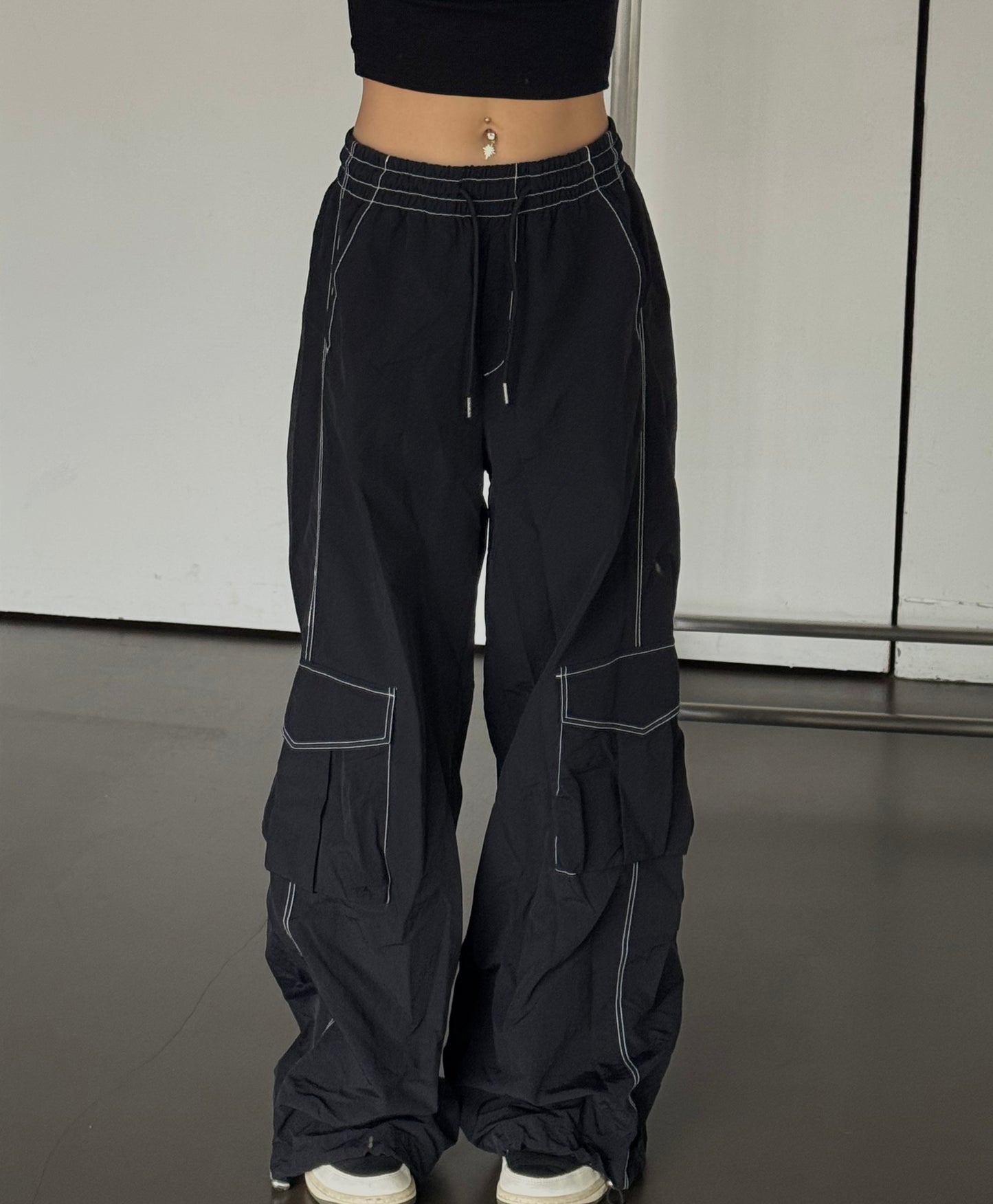 Outline Nylon Pants