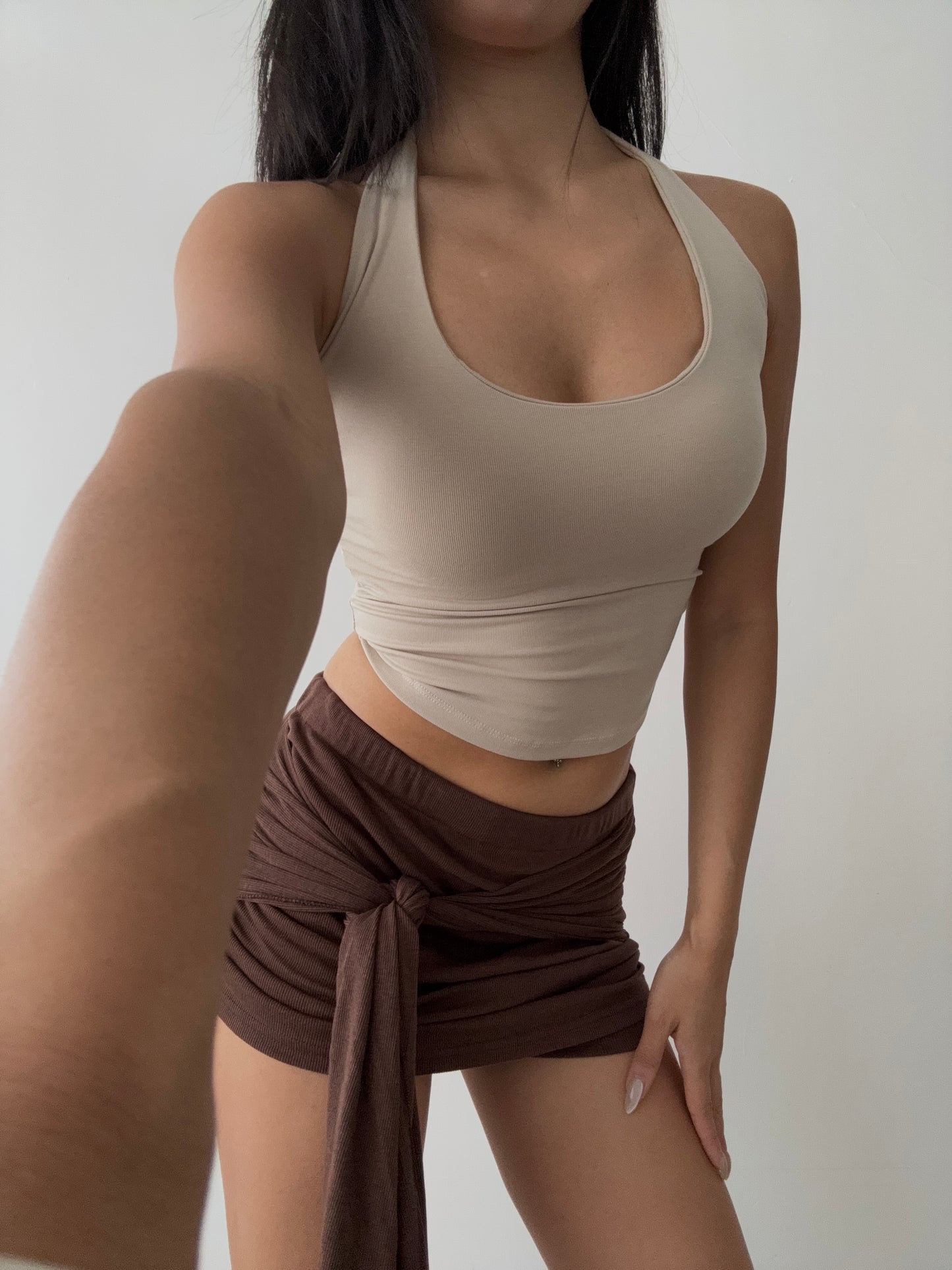《 NEW! 》Padded Halterneck Top