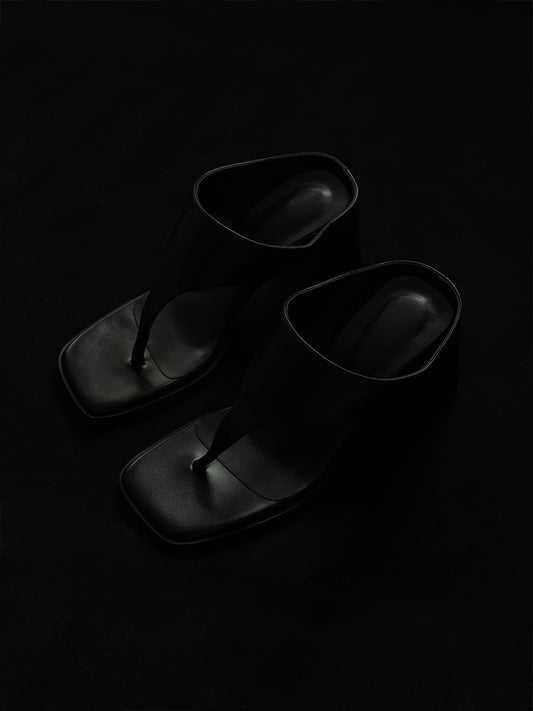 [ BEST! ] Thong Heeled Mules
