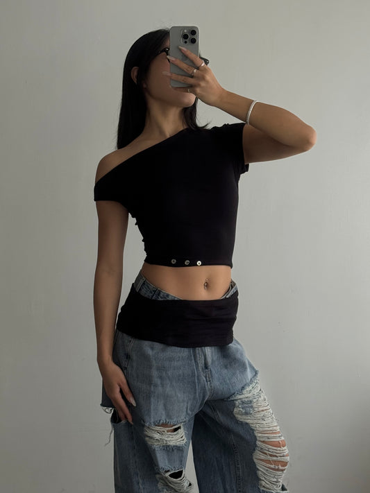 《 NEW! 》Blingy Button Top