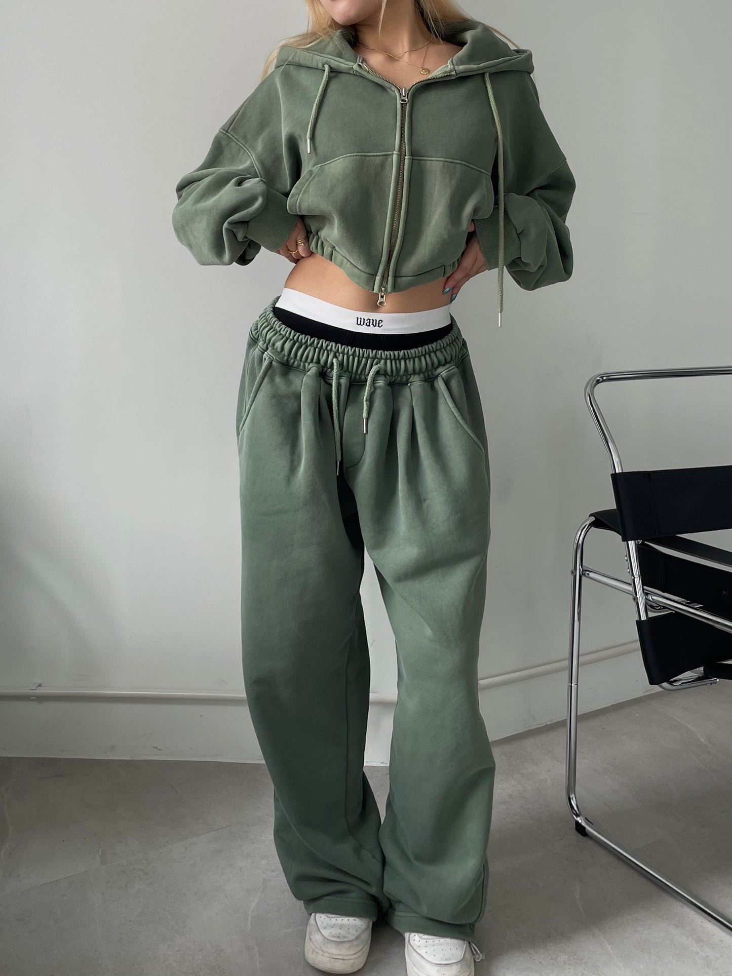 Daily Crop Zip up hoodie