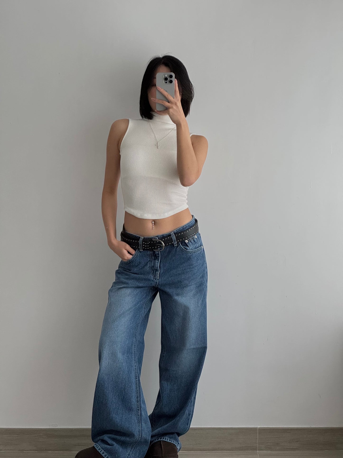 Dark Low Waist Jeans