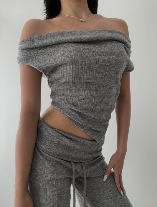 DA Off Shoulder Top