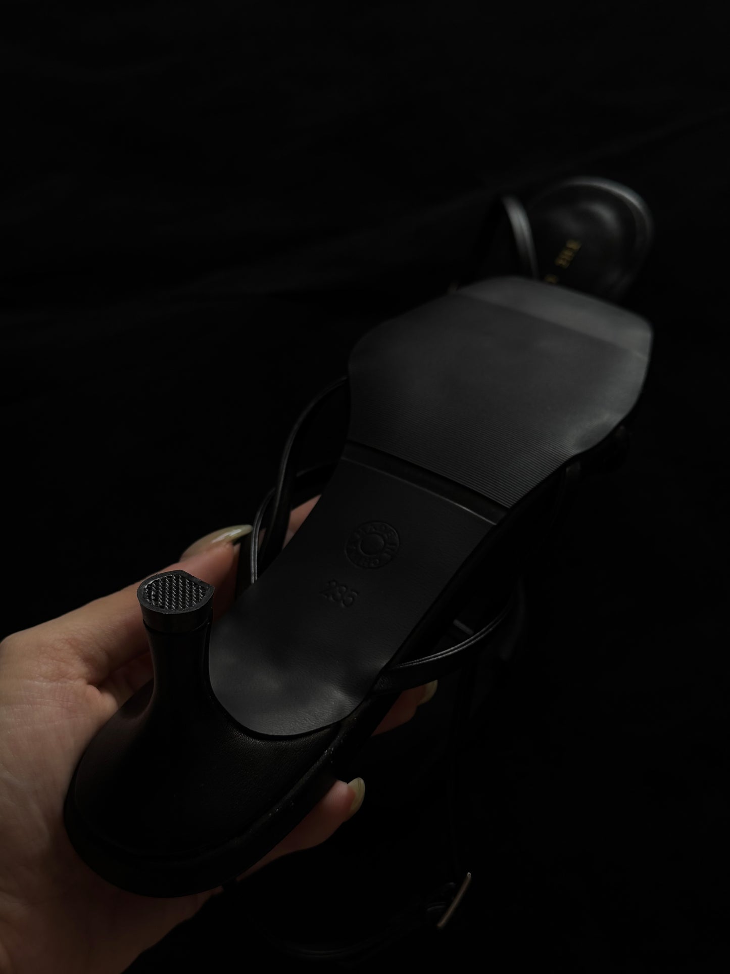 Basic High-heels Sandal