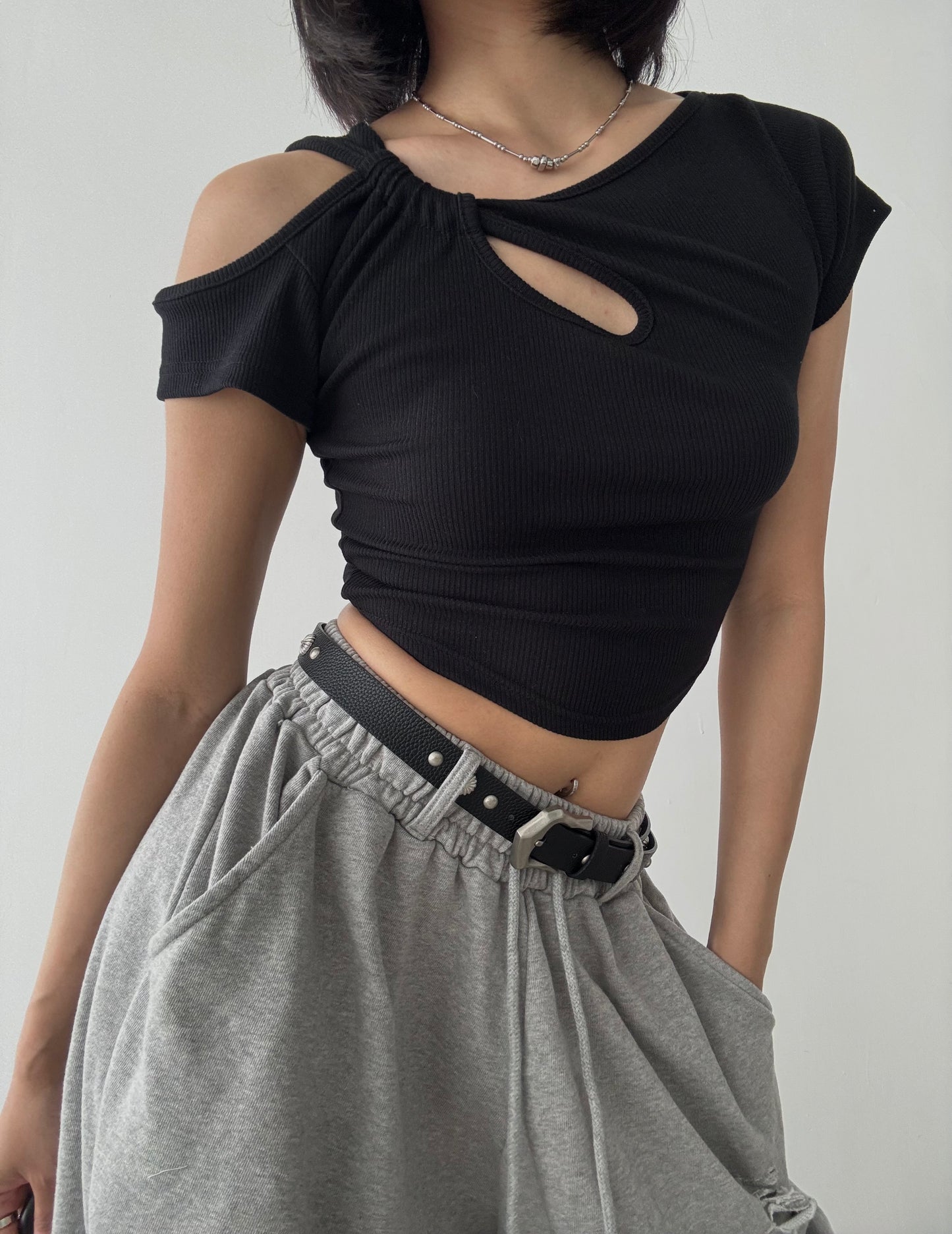 Daisy Sliver Buckle Leather Belt